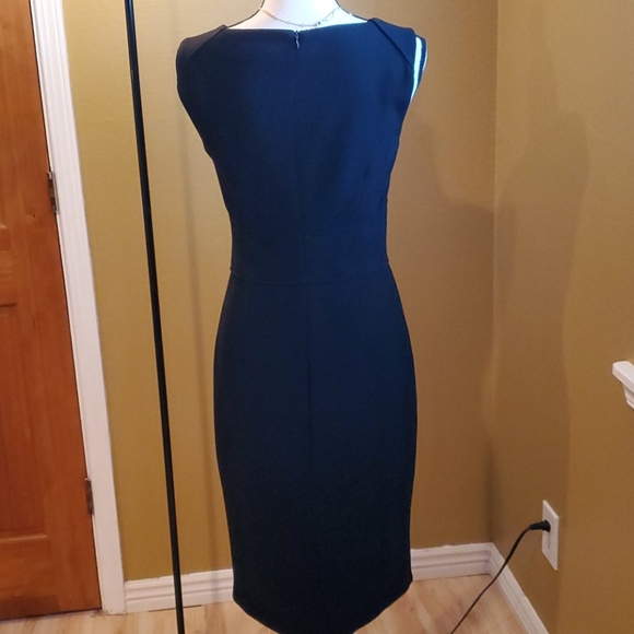 Zara dress - Picture 4 of 8